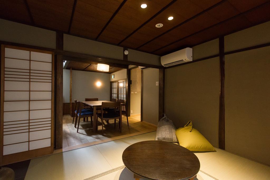 Tsukikusa An Machiya House Kyoto Rum bild